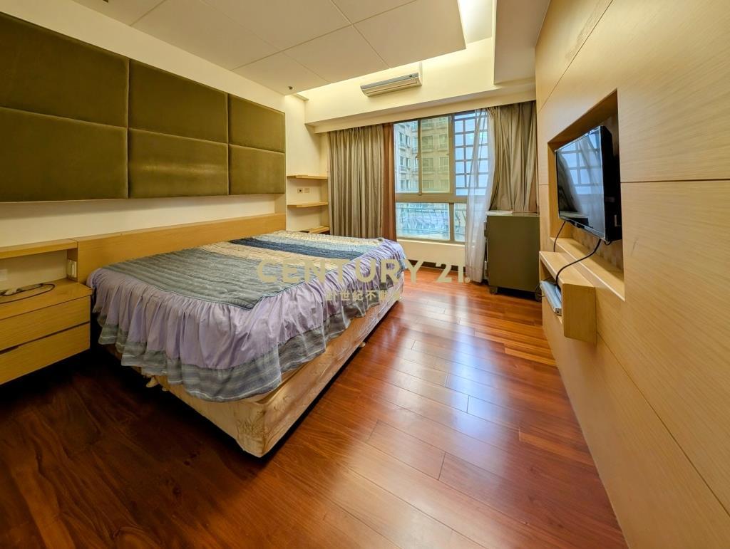 中壢交流道文化國小高峰會三房車