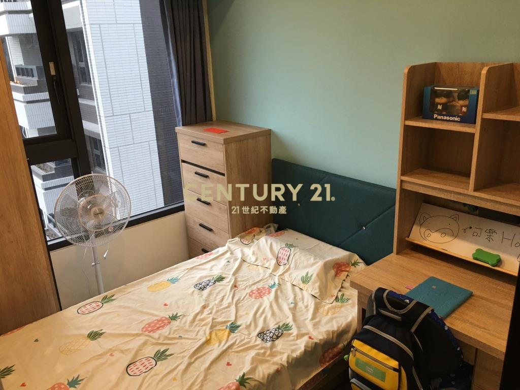 A19低總價明日朗朗2房車