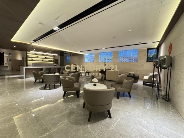 楊梅櫻花旭永久棟距2房2衛浴+車位 