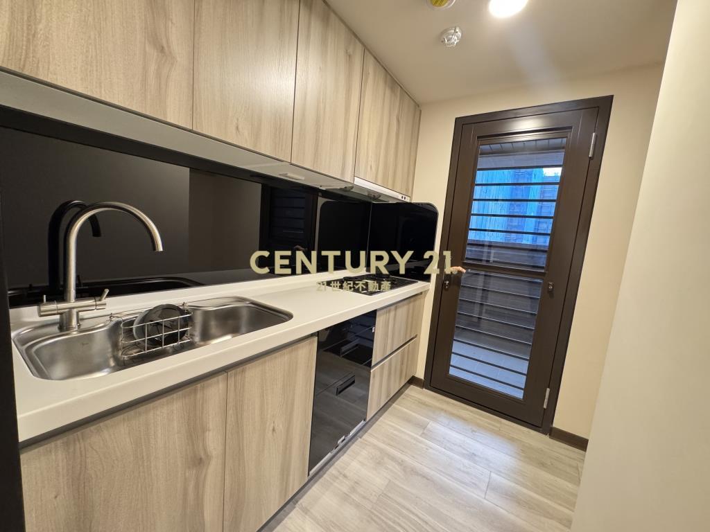 楊梅櫻花旭永久棟距2房2衛浴+車位 