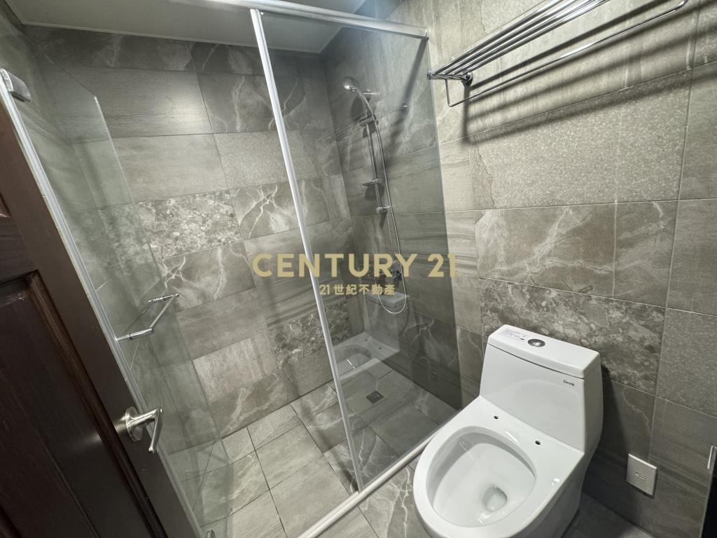 楊梅櫻花旭永久棟距2房2衛浴+車位 