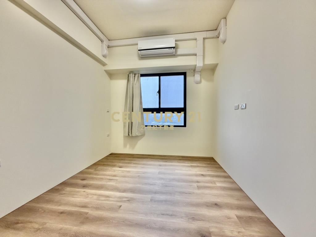 大園客運園區-華登新城峰三房車