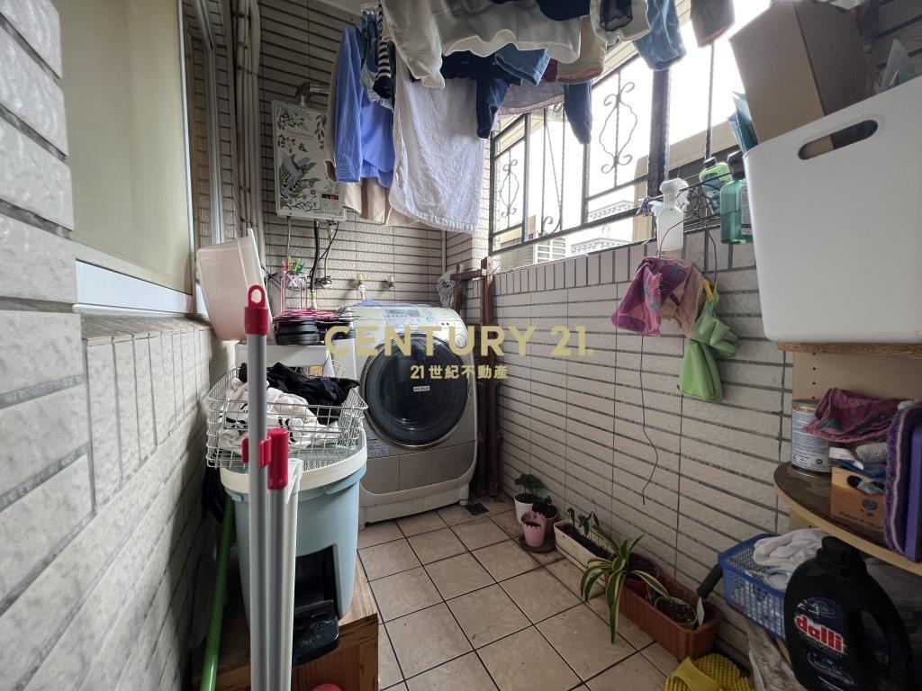 法國香榭精裝3房+車位