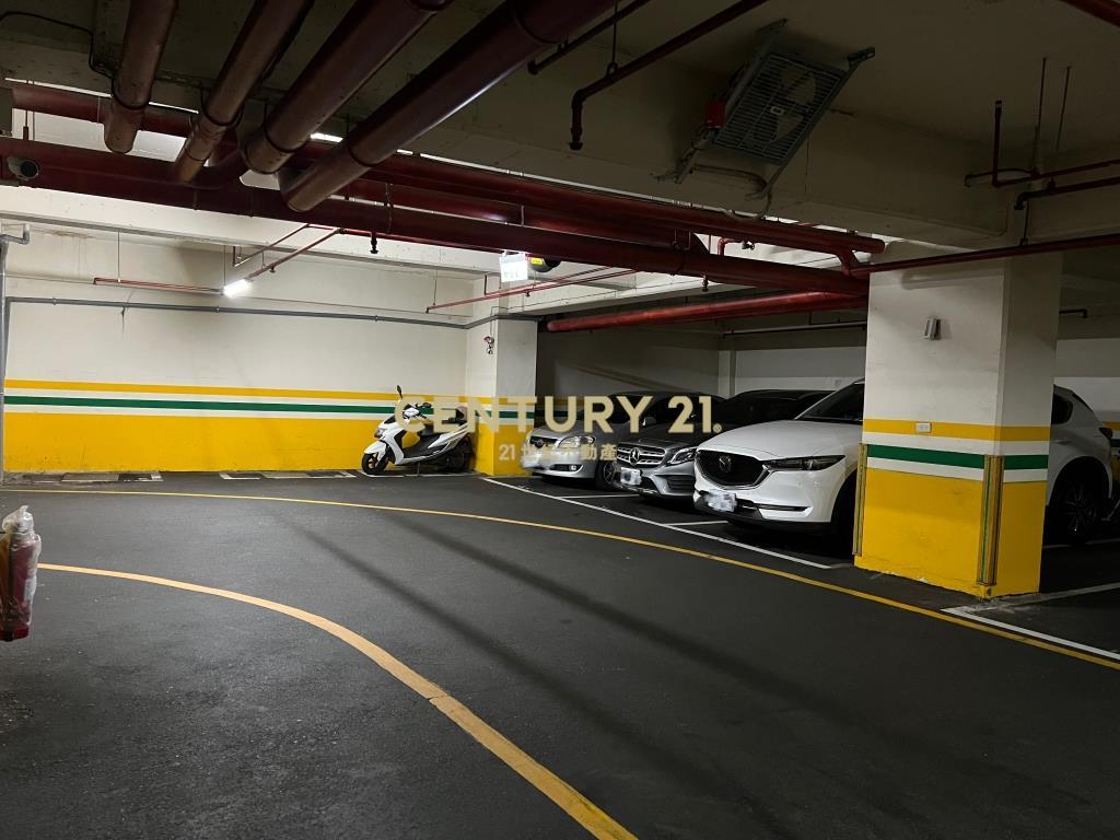 法國香榭精裝3房+車位