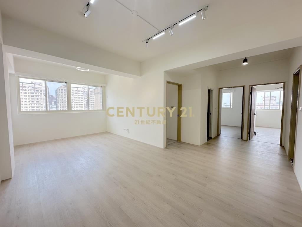 內壢環中商圈三房平面車