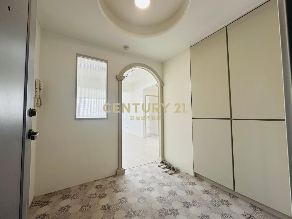 內壢環中商圈三房平面車