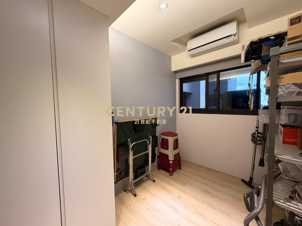 A18青埔高鐵捷運偉築新豐洲3+1房含車