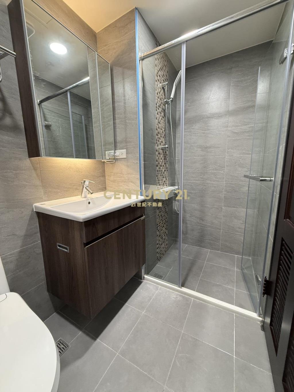 A18超值閣美學三房車