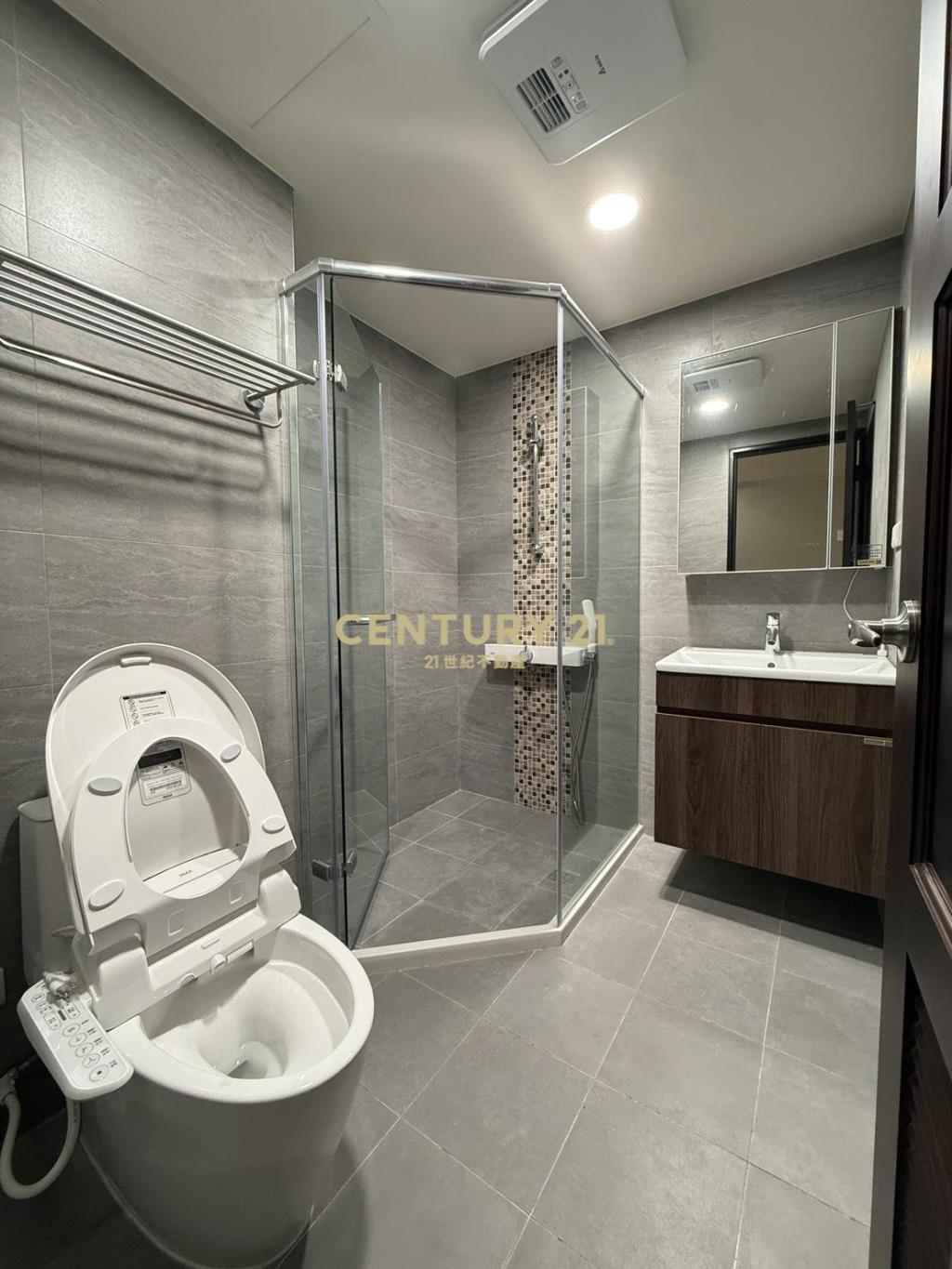 A18超值閣美學三房車