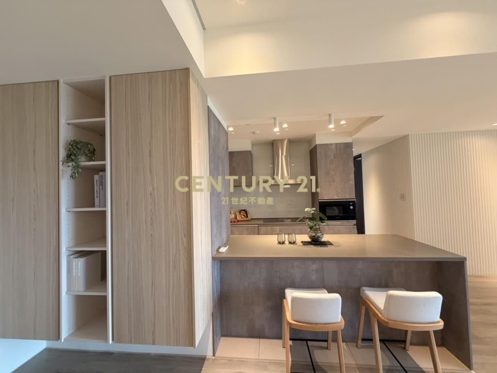 A18青埔高鐵捷運桃大允3房含車管