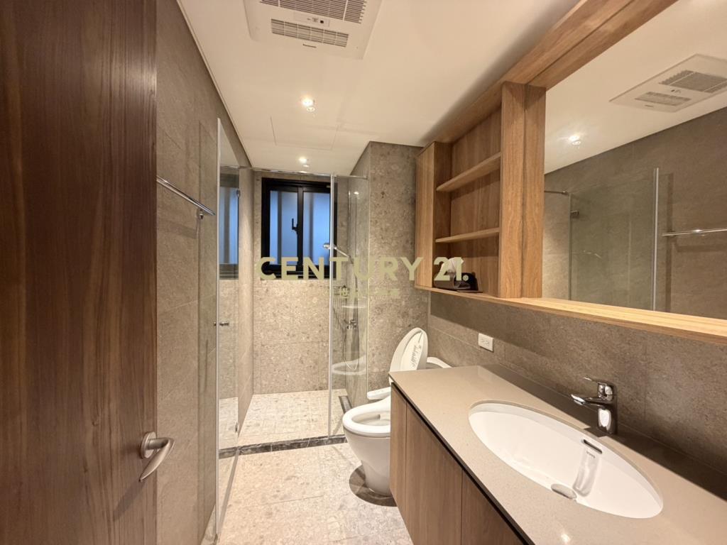 A18青埔高鐵捷運桃大允3房含車管