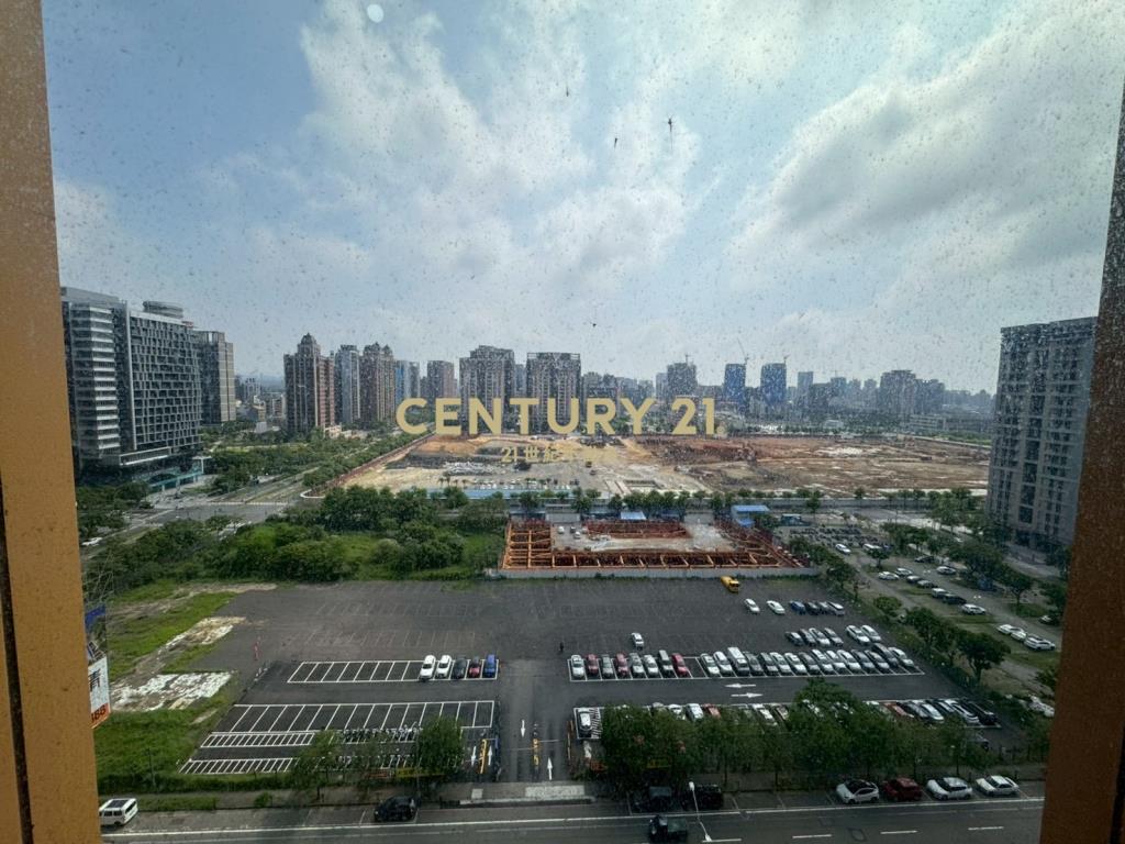  A18站前無敵景觀大兩房+車位 
