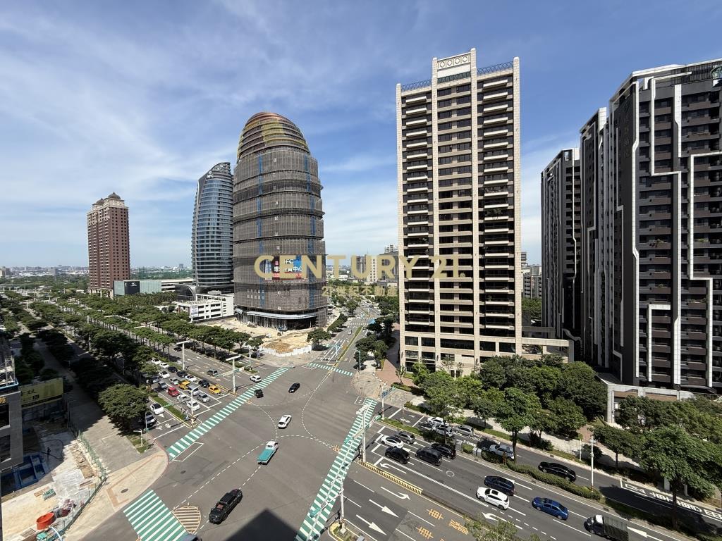 中路悅峰華精裝三改二房雙車