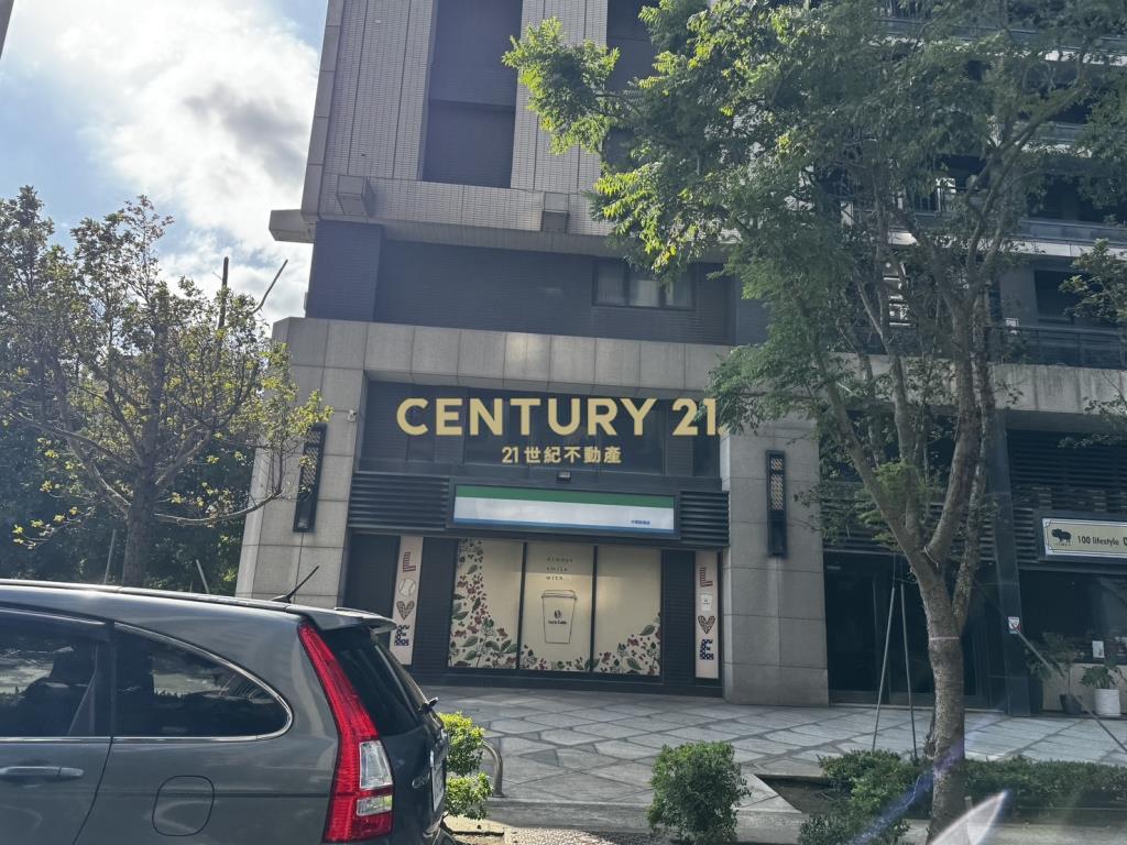 A19國峰苑青埔棒球場三角窗金店面