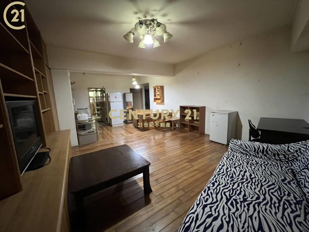 士校大池旁三房