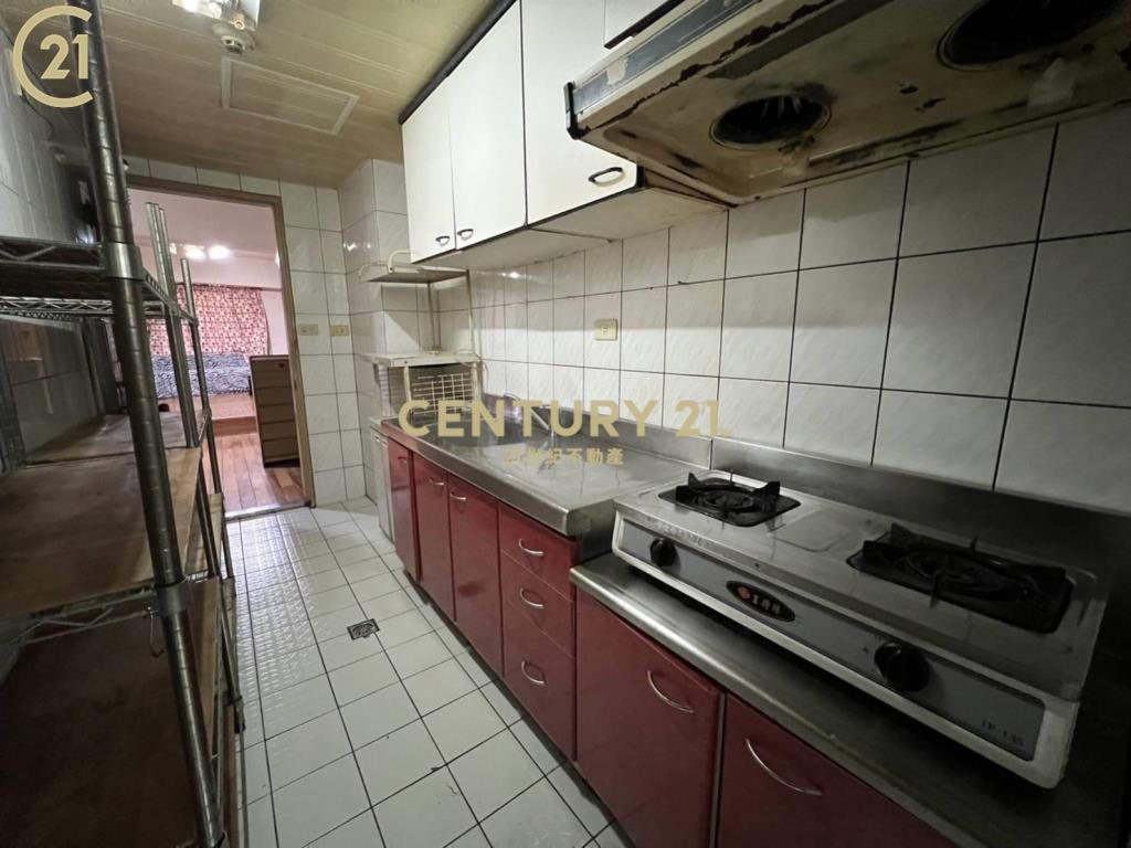 士校大池旁三房