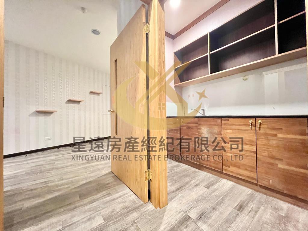 民生整棟透天金店面