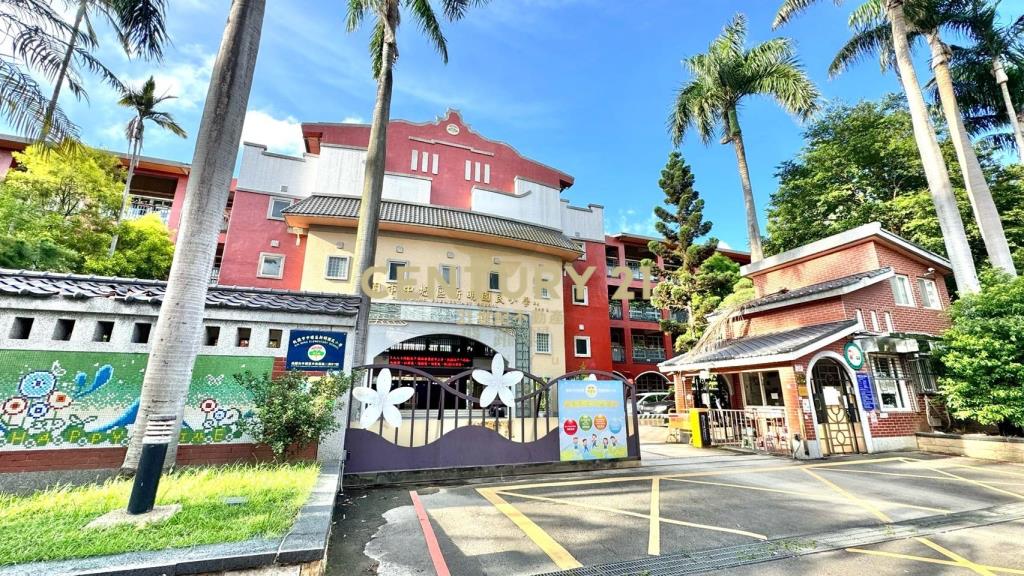 中壢正中央西路二段/二樓公寓/稀有釋出