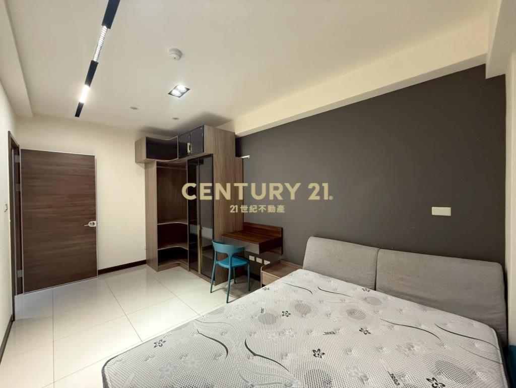 八德G01捷運第一排邊間美裝大空間2房車