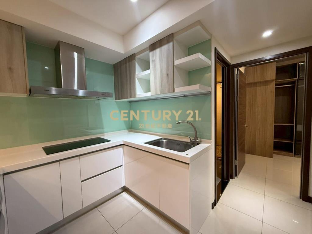 八德G01捷運第一排邊間美裝大空間2房車