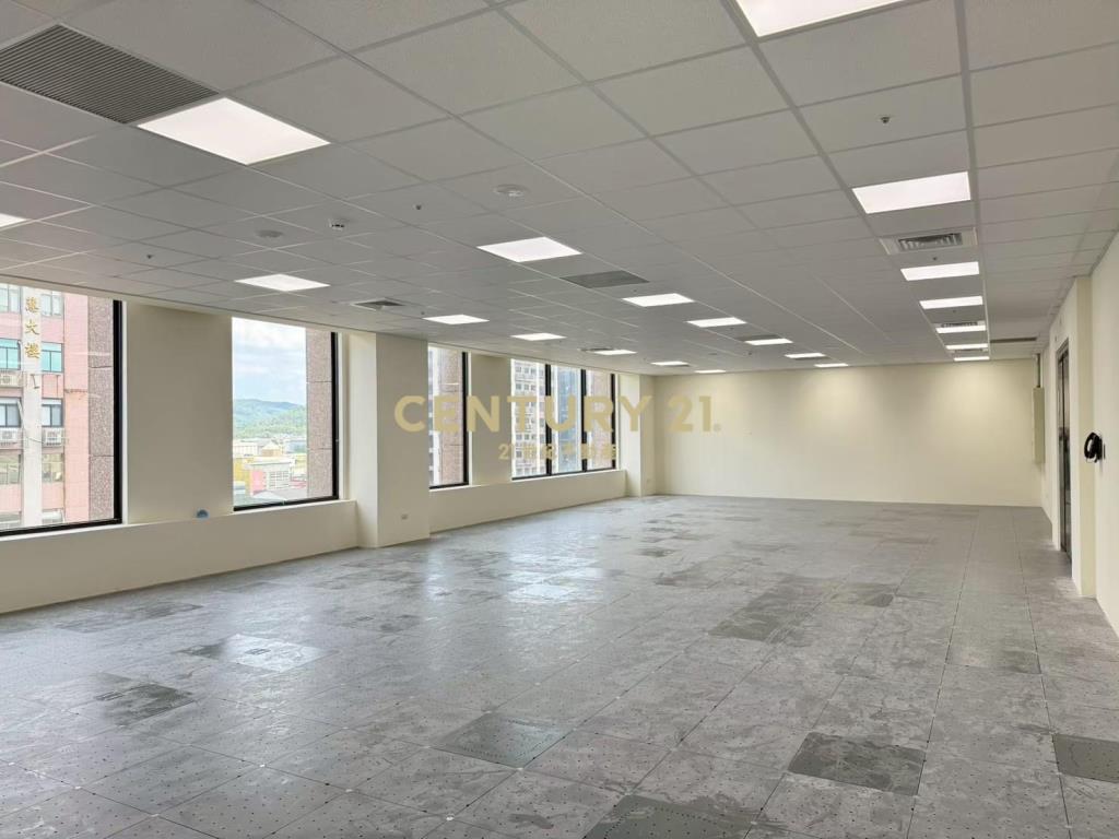 【租】桃園經國路/遠雄金融大樓商辦(C)