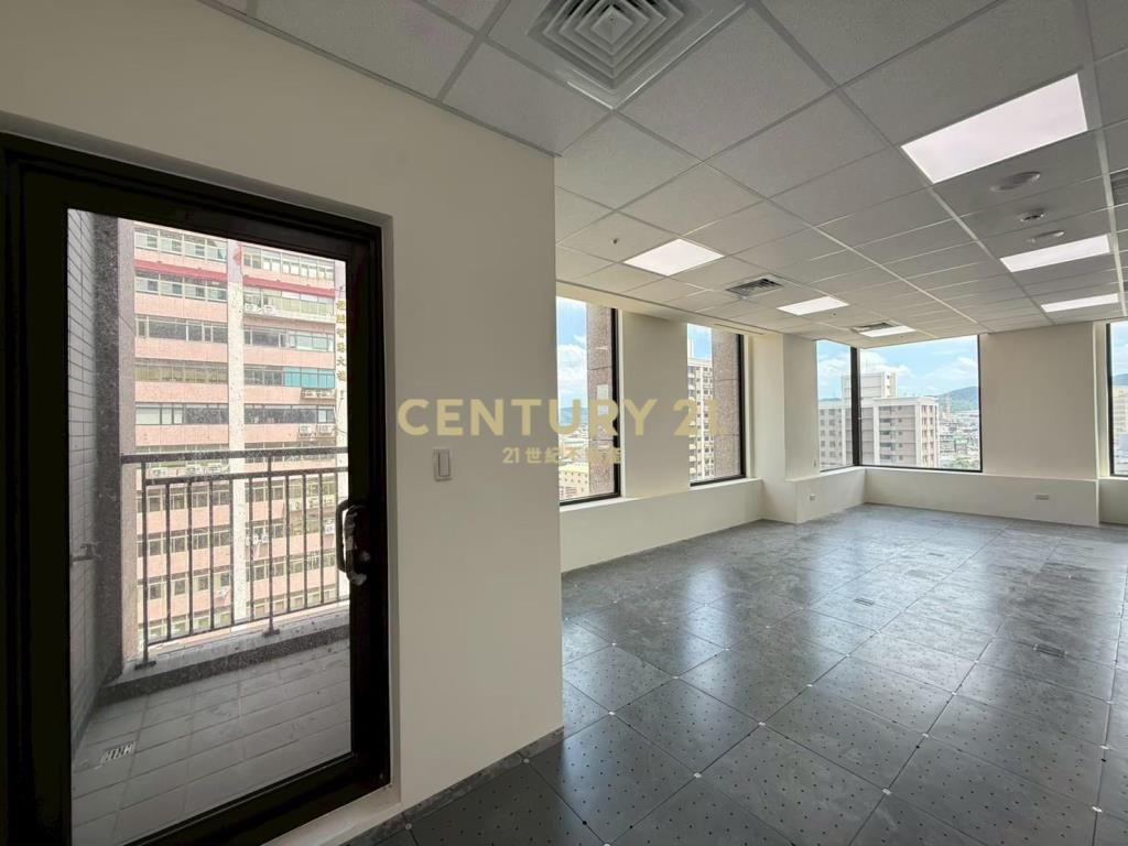 【租】桃園經國路/遠雄金融大樓商辦(D)