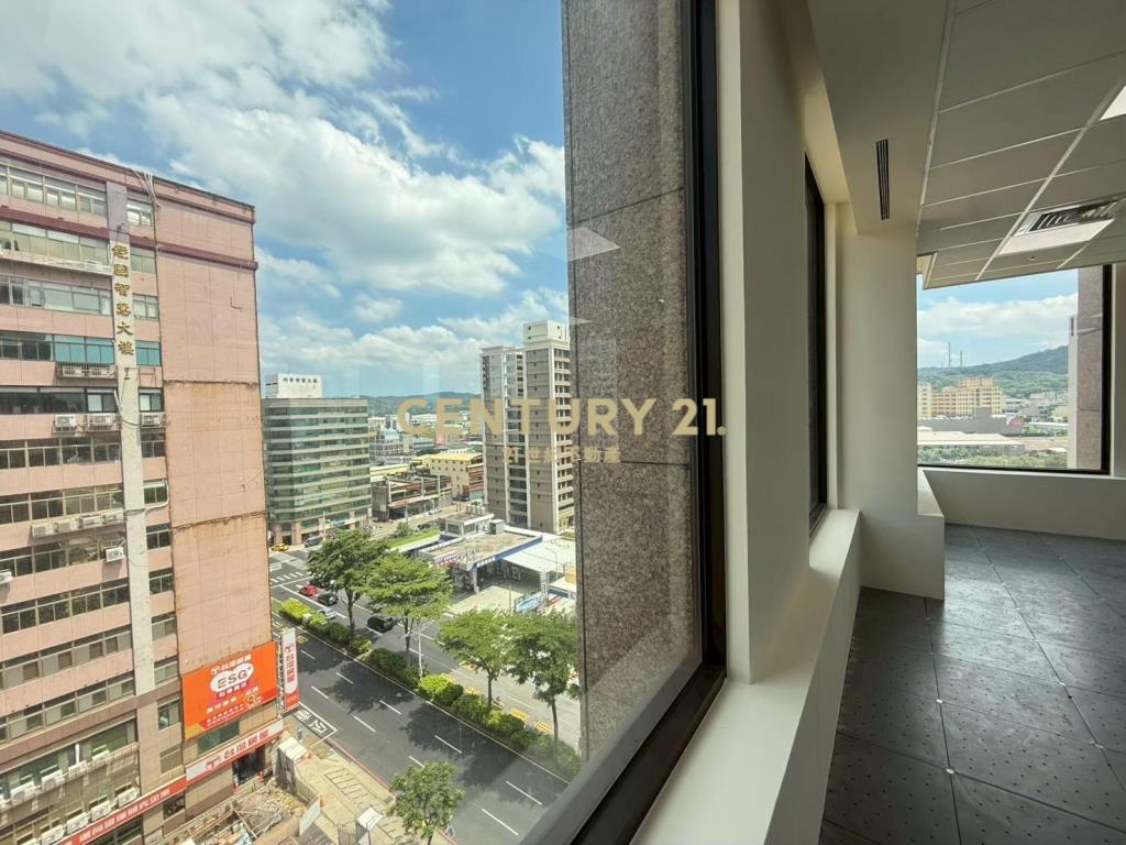 【租】桃園經國路/遠雄金融大樓商辦(D)