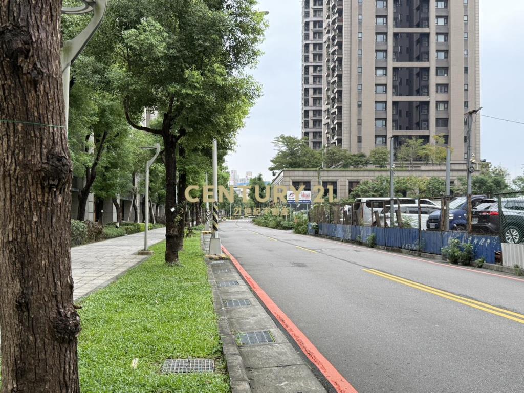 【租 】中和遠雄錸儷/店面2