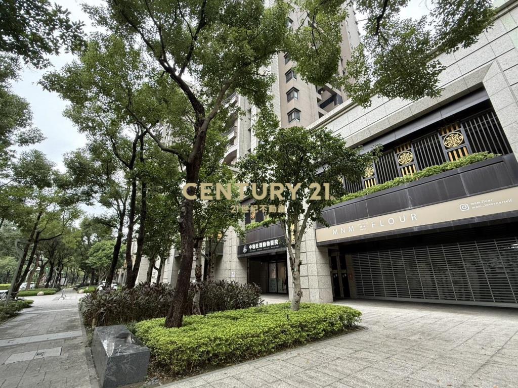 【租 】中和遠雄錸儷/店面1