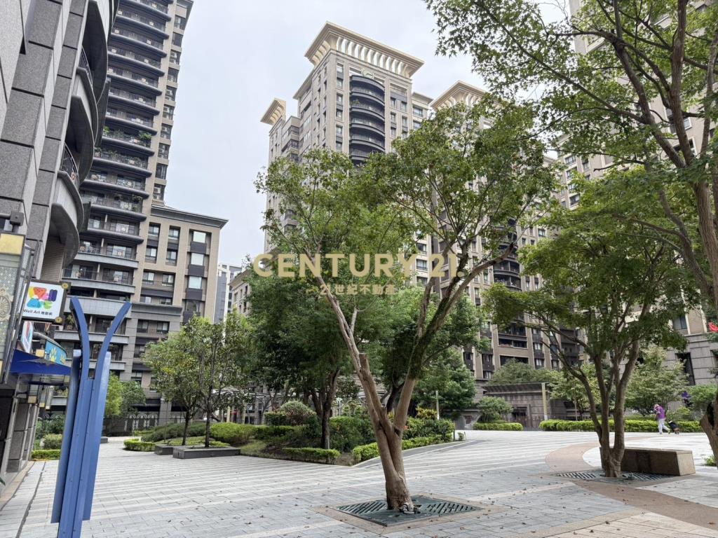 【租 】林口遠雄U未來/店面2