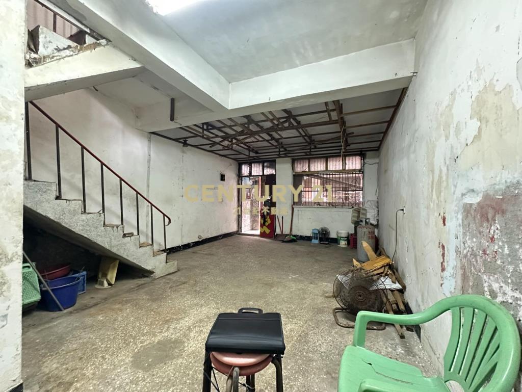 大溪交流道待整透天-投資自住皆宜