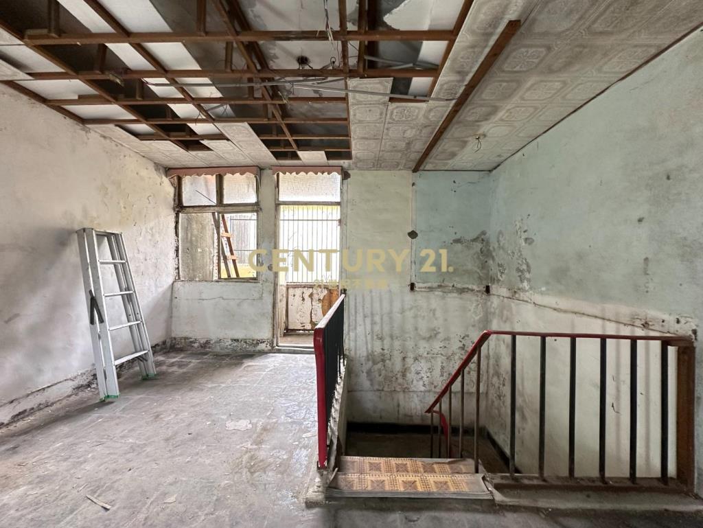 大溪交流道待整透天-投資自住皆宜