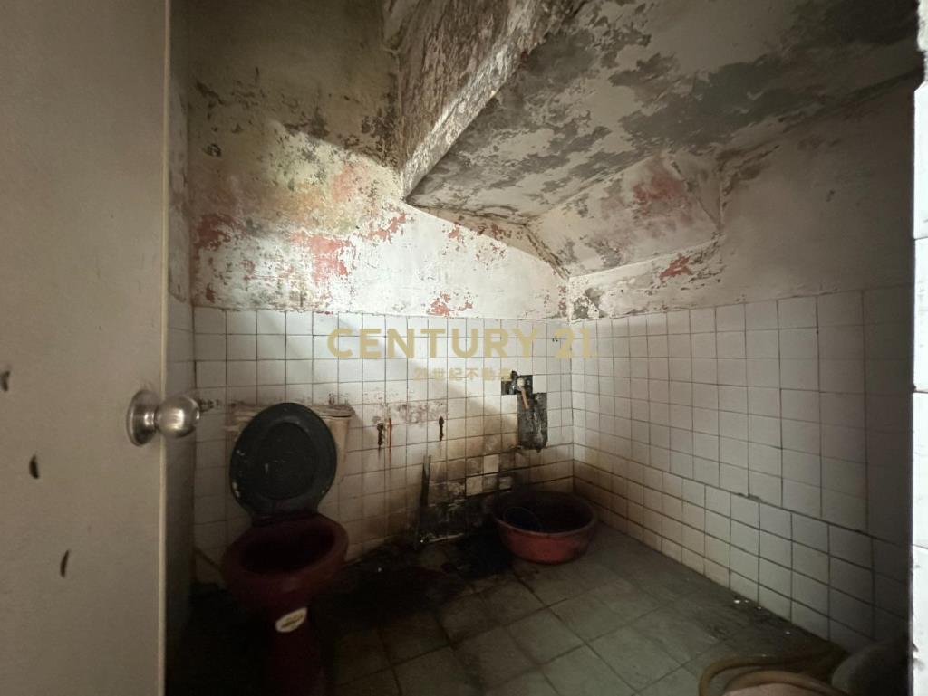 大溪交流道待整透天-投資自住皆宜