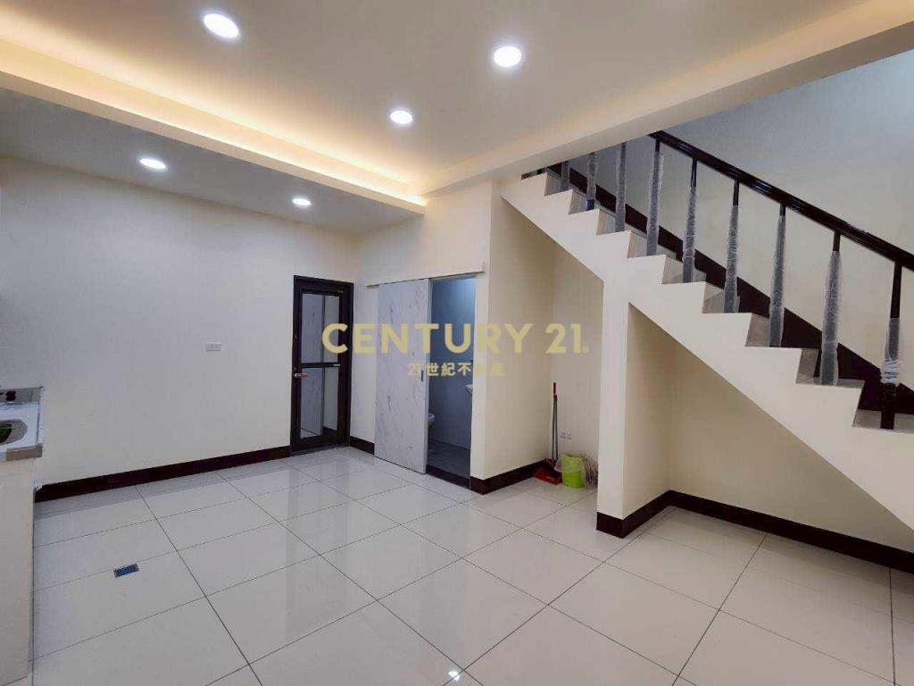 🔥【八德】大湳商圈翻新透天