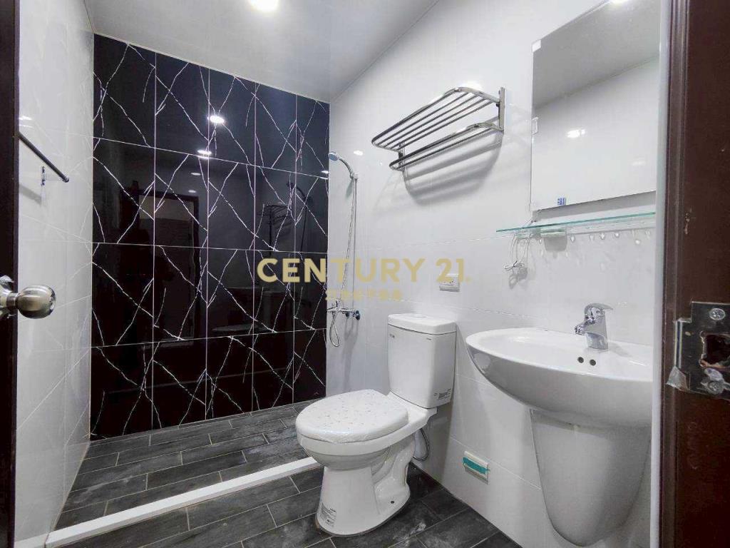 🔥【八德】大湳商圈翻新透天