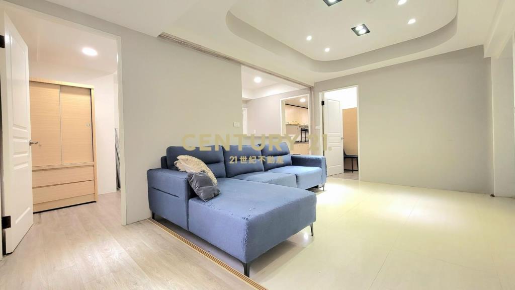 名峰花都優質四房車