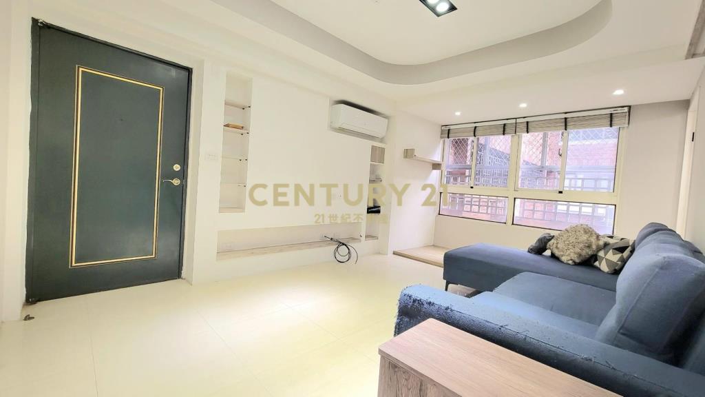 名峰花都優質四房車