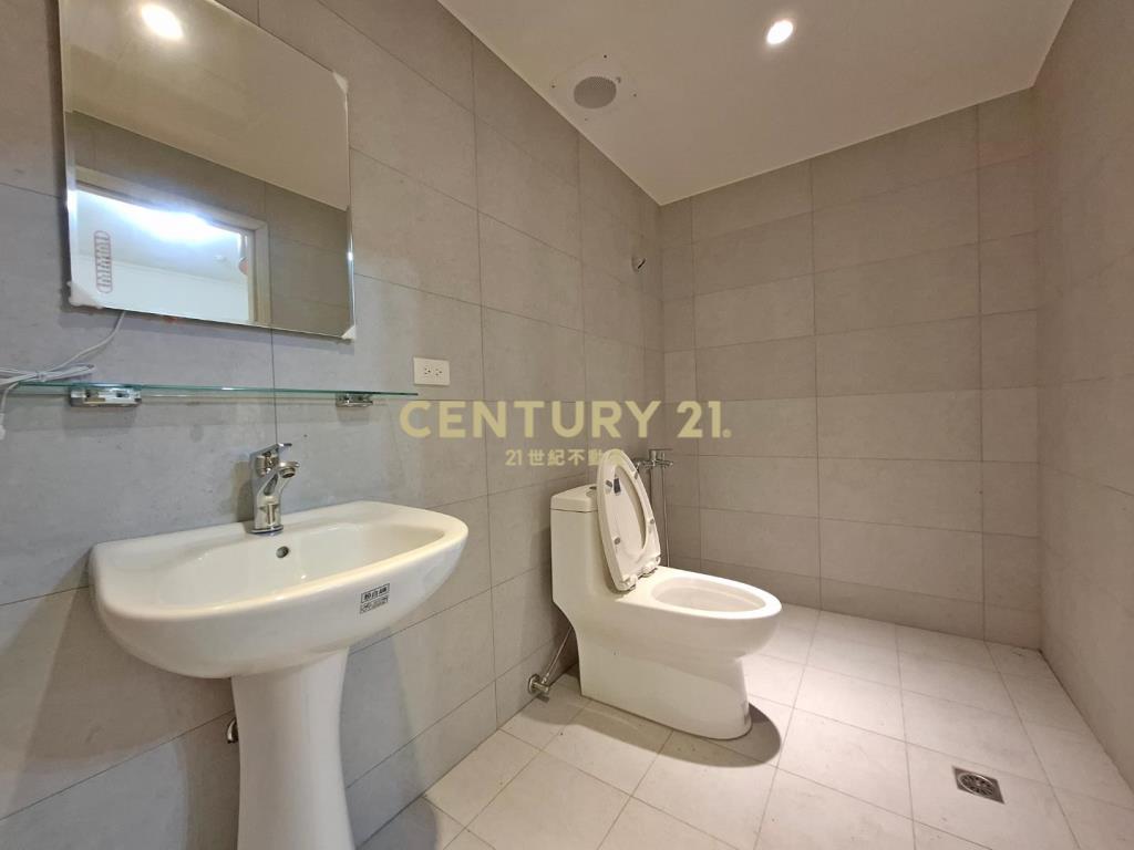 平鎮國中超大4房