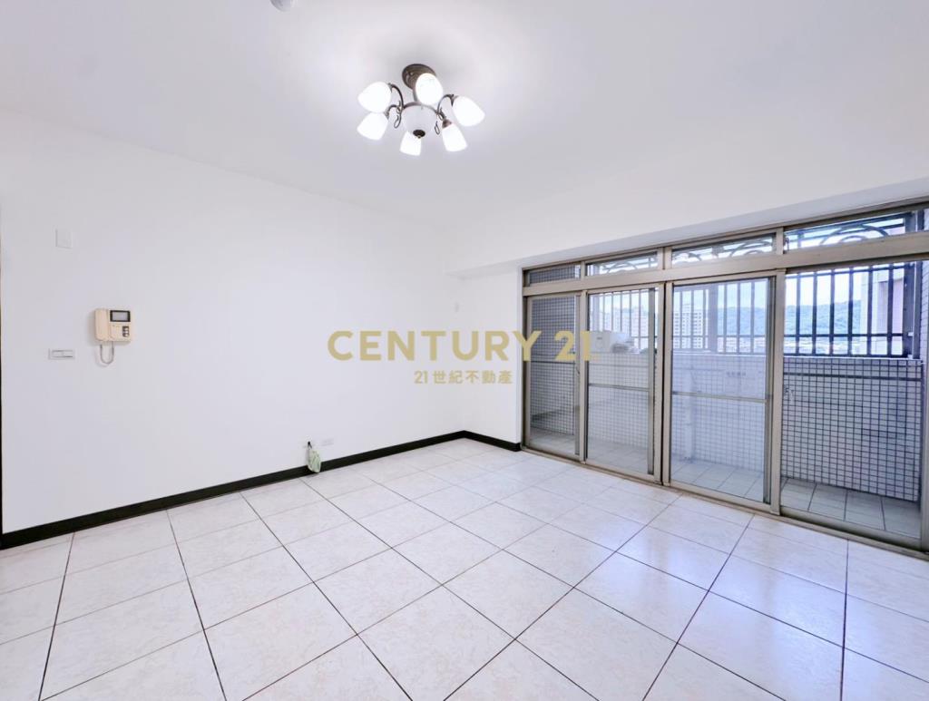 龜山【千禧新城2期】3+1房，車位登記排