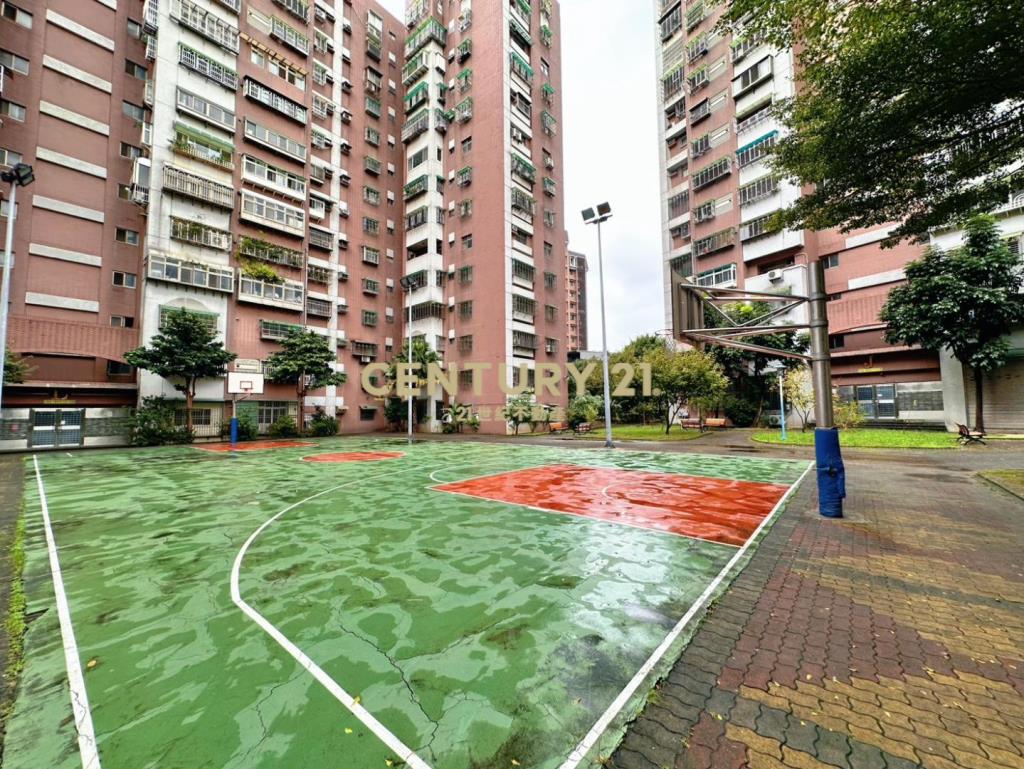 龜山【千禧新城2期】3+1房，車位登記排