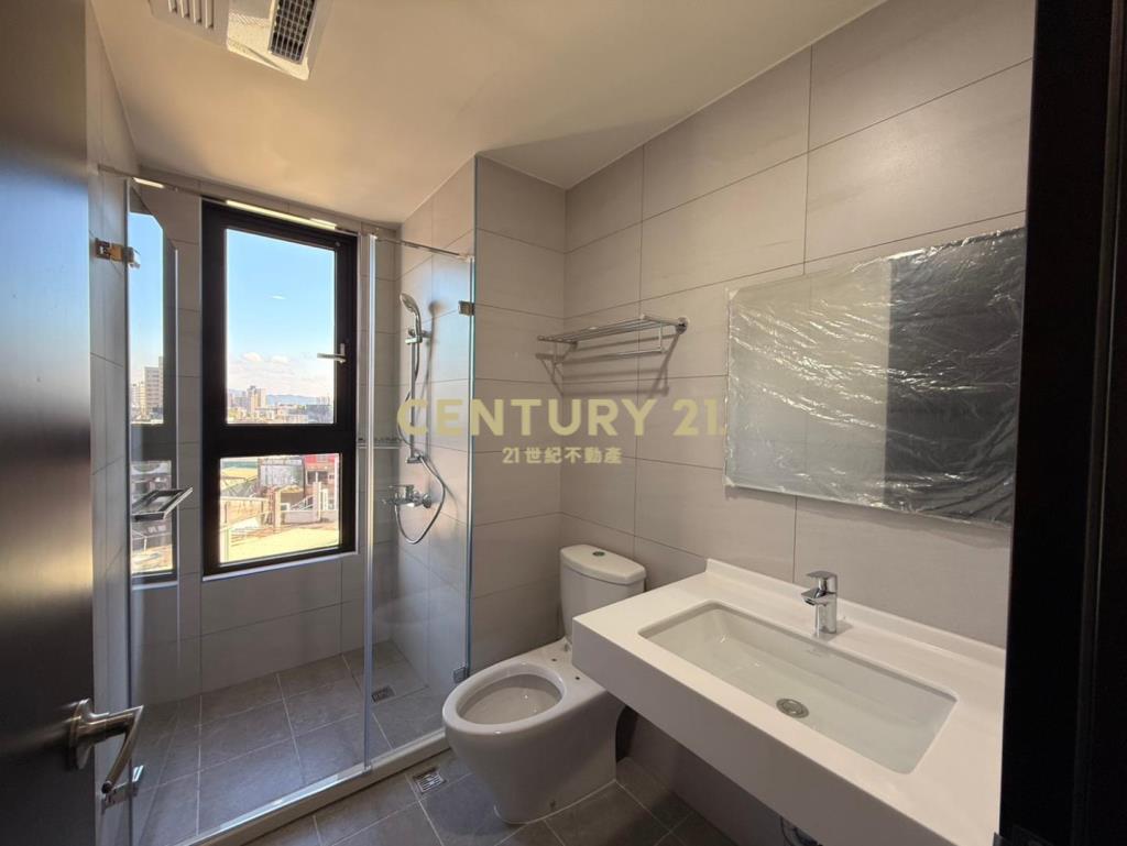 GO4三本景觀3+1房車(捷運學區宅)