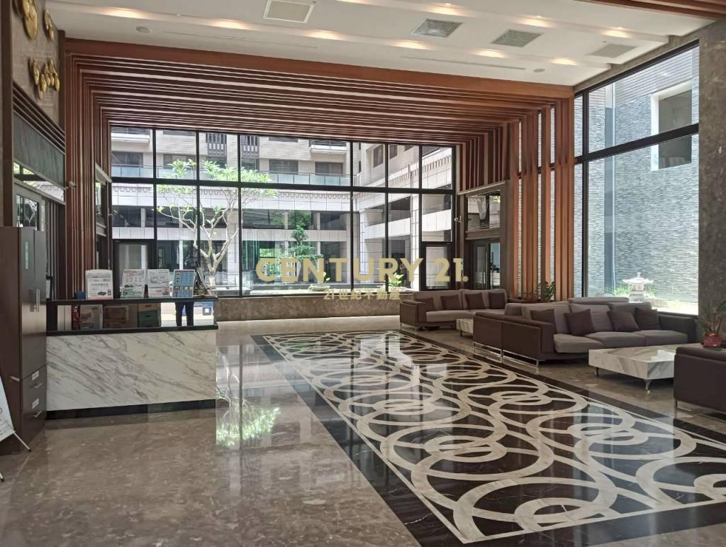 【平鎮】幸福公園景觀戶3+1房平面車位