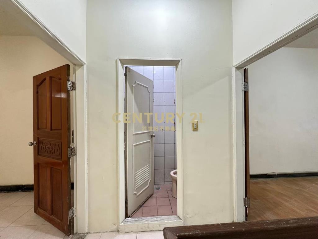 觀音工業區｜低總價前院車庫停車透天