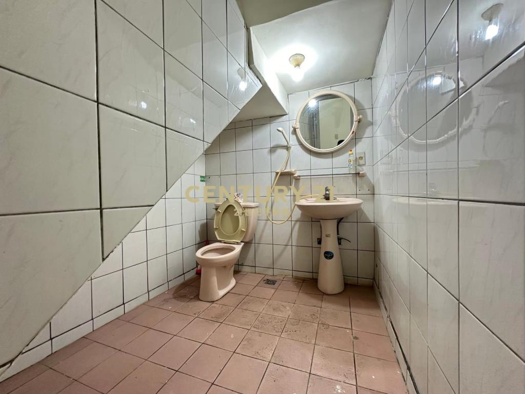 觀音工業區｜低總價前院車庫停車透天