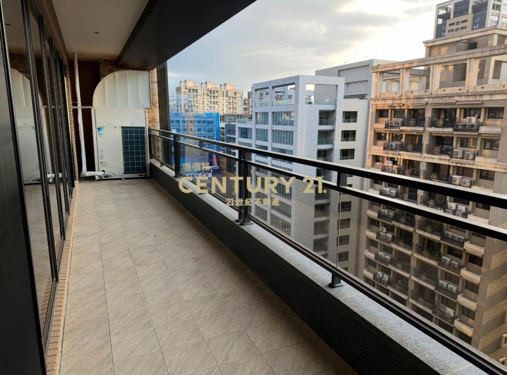 (租)經國特區亞太嵿富大坪數商辦A2雙車