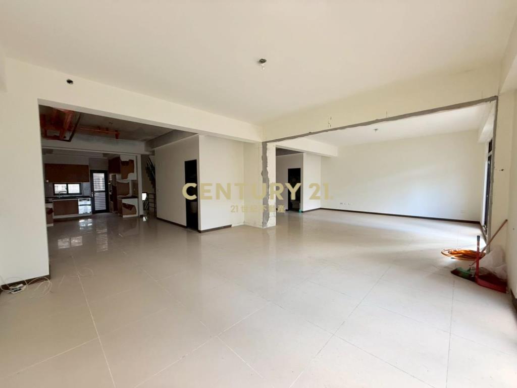 (專任)大溪皇品崗石電梯金店墅