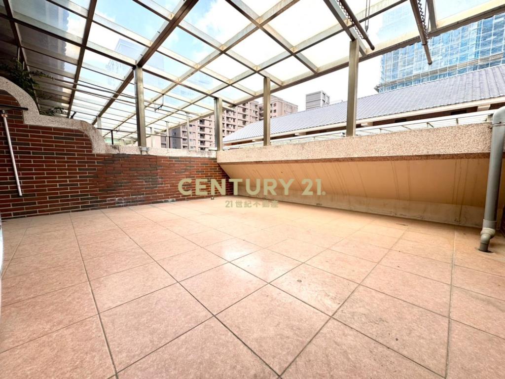 專任㊣過嶺特區｜大清璽福人車分道24H管