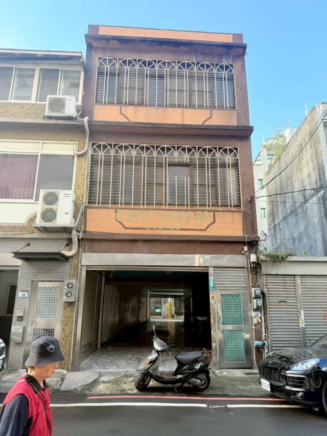 (專任)大溪市心麥當勞旁貨梯店面透天