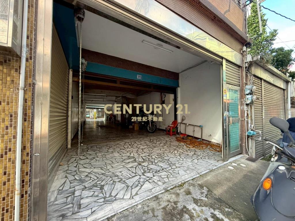 (專任)大溪市心麥當勞旁貨梯店面透天