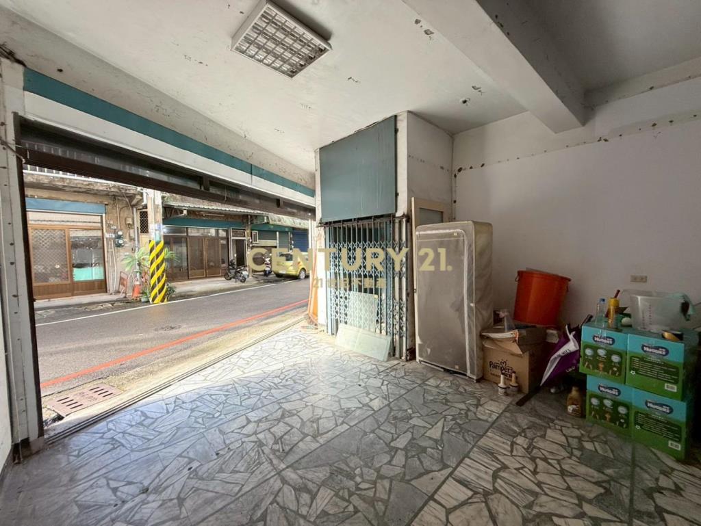 (專任)大溪市心麥當勞旁貨梯店面透天